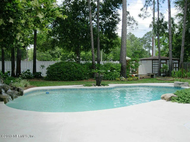 Photo of 1188 LINWOOD Loop
