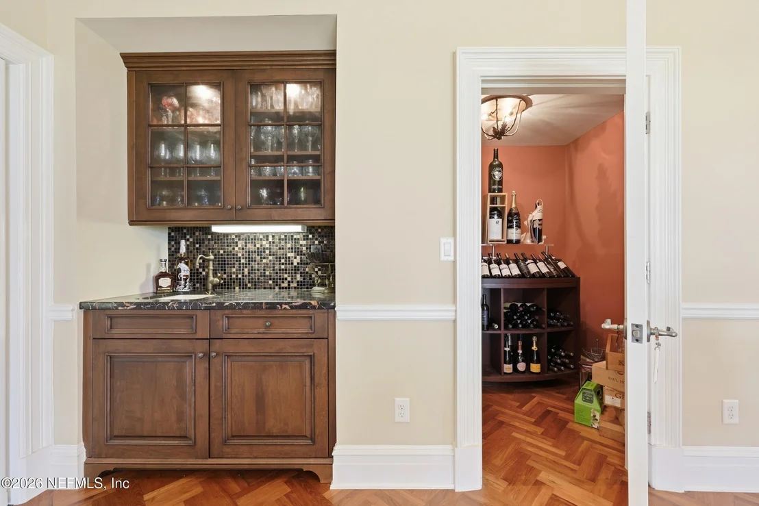 Photo of 13200 MANDARIN Road