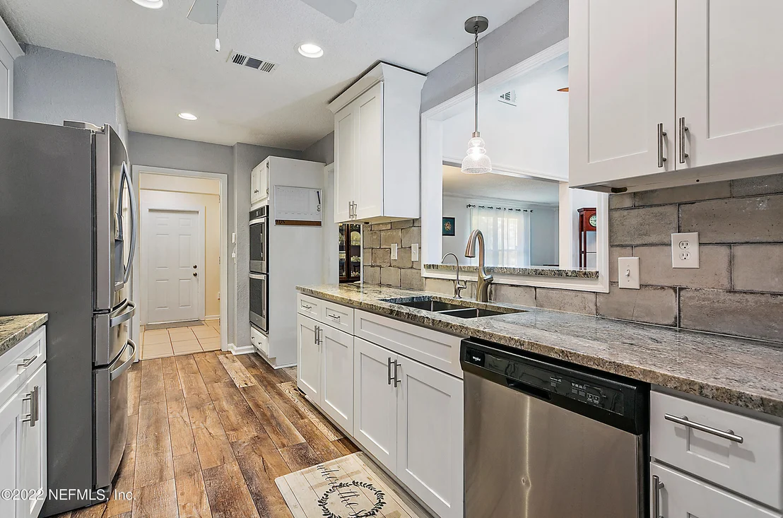 Photo of 2350 STONEBRIDGE Drive