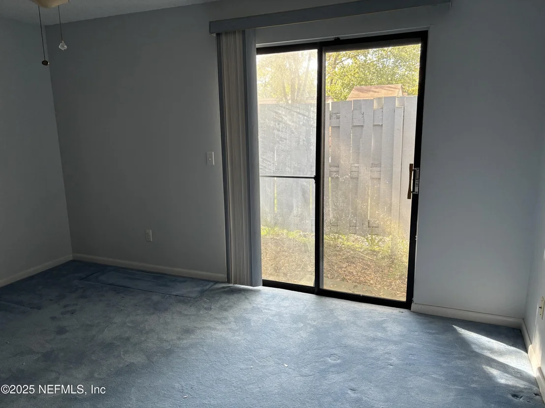 Photo of 8317 MEADOW BEND Court