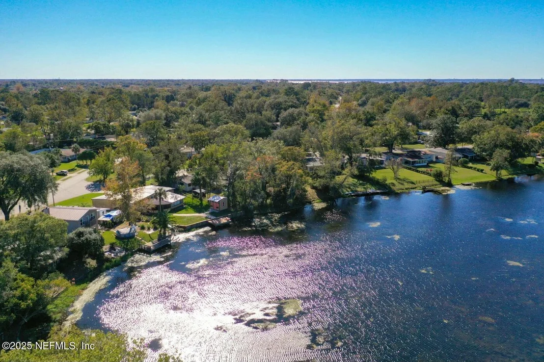 Photo of 7446 SPINOLA Road