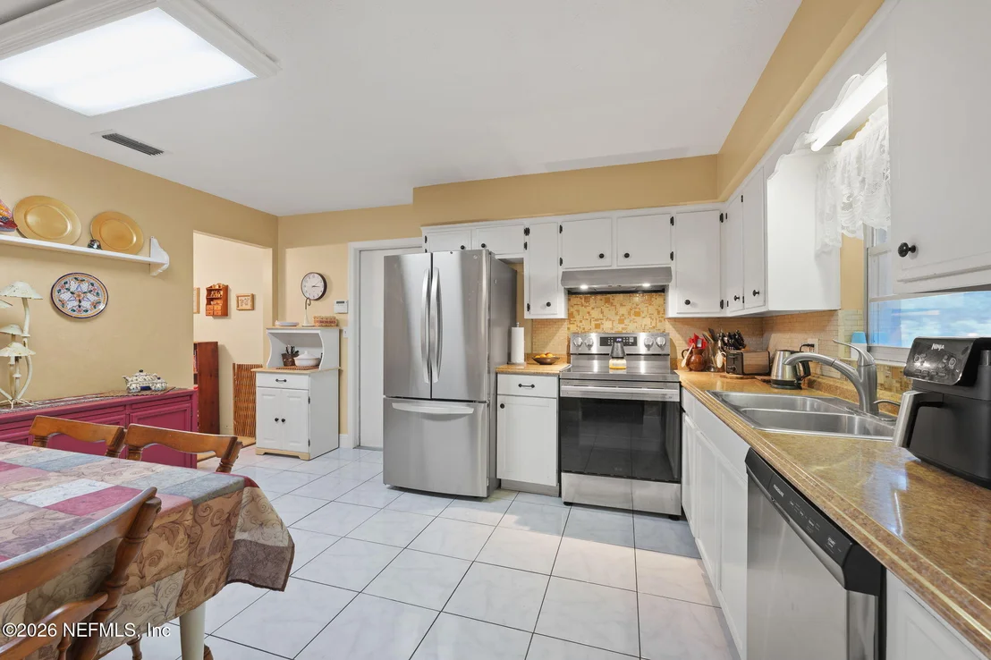 Photo of 3934 SPRING GLEN Road