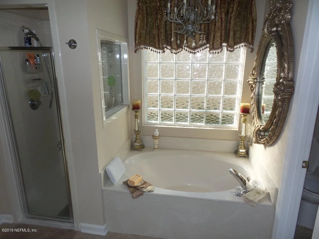Photo of 1012 OAK ARBOR Circle