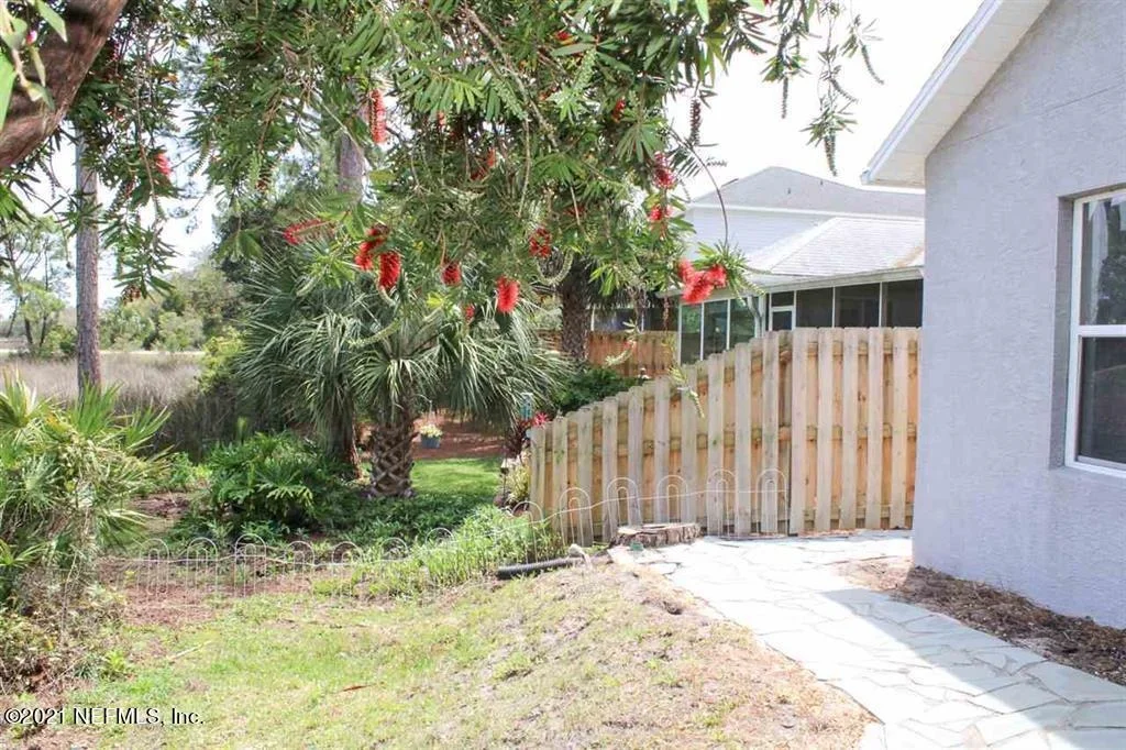 Photo of 484 ISLAND VIEW Circle