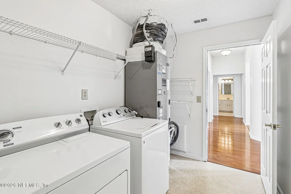 Photo of 3291 CHIMNEY Drive