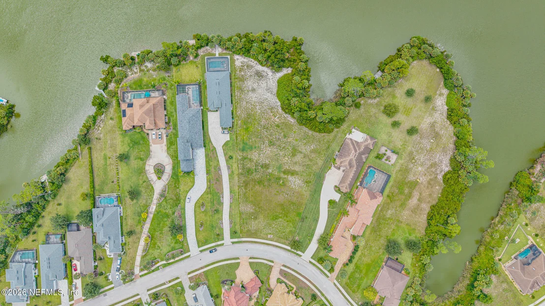 Photo of 104 HERON Drive