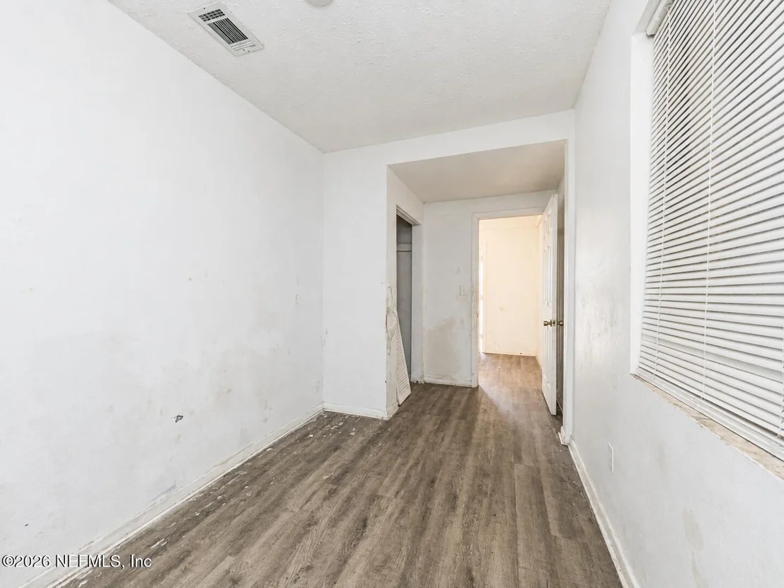 Photo of 3232 DIGNAN Street