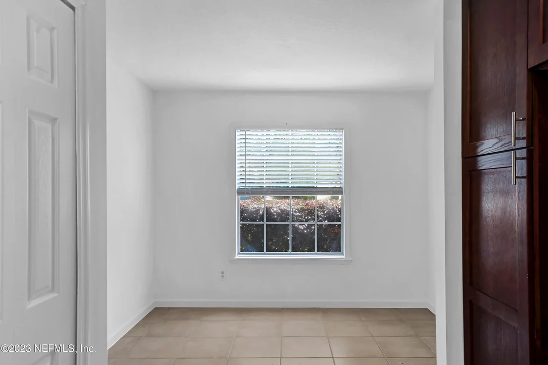 Photo of 593 PROSPERITY LAKE Drive
