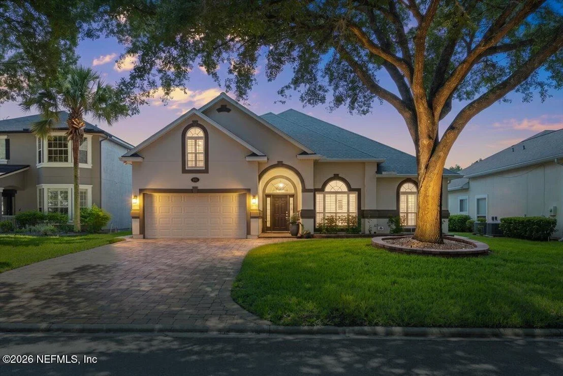 Photo of 995 GARRISON Drive