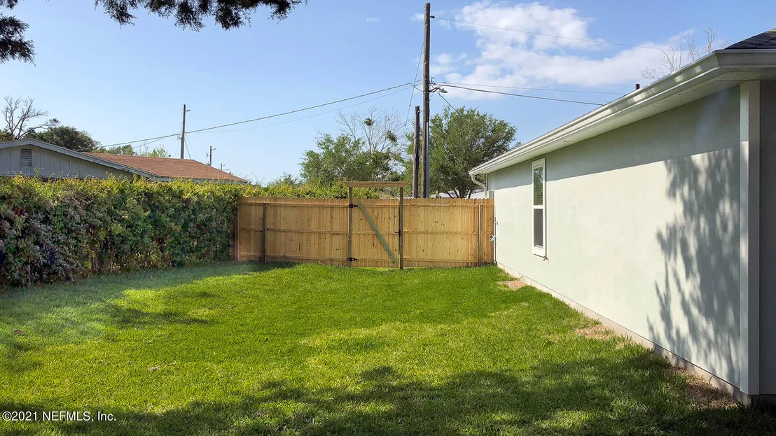 Photo of 705 AMBERJACK Lane