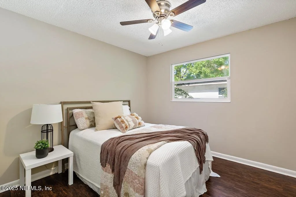 Photo of 3237 PHYLLIS Street