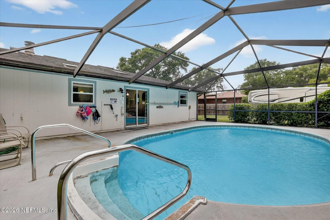 Photo of 116 MORNINGVIEW Place