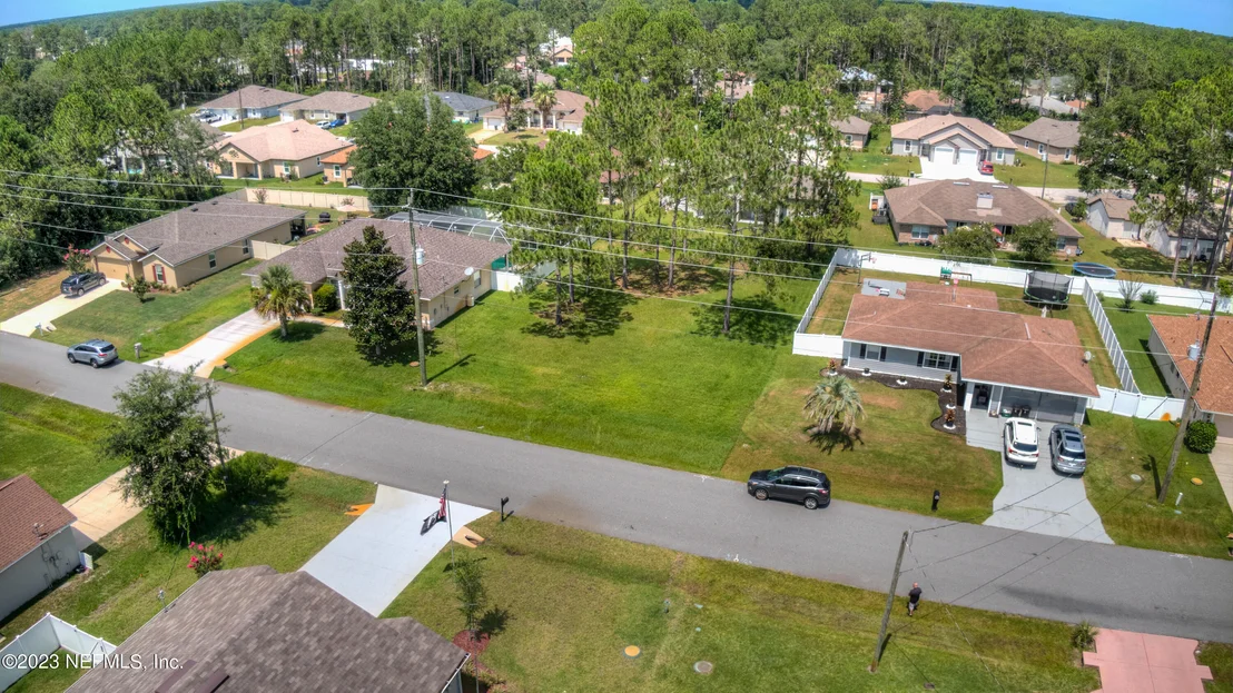 Photo of 105 BURROUGHS Drive
