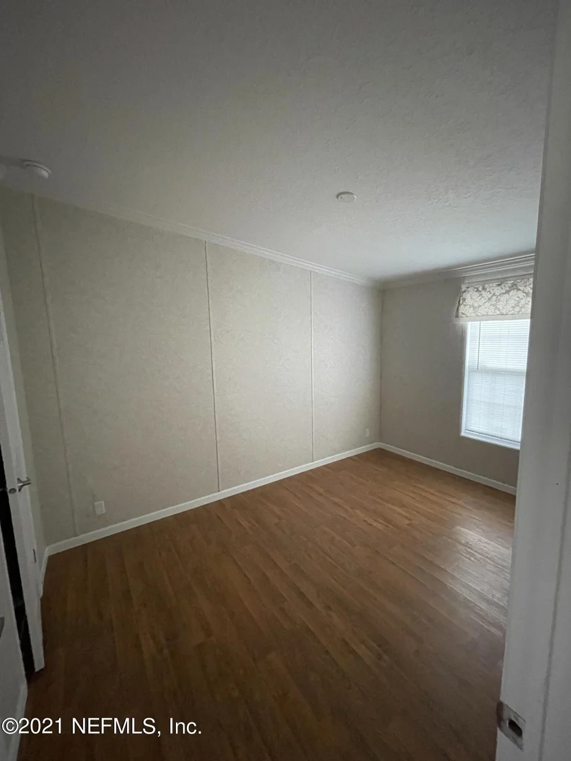 Photo of 16763 YELLOW BLUFF Road