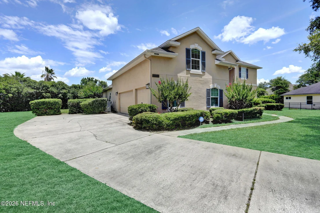 Photo of 10977 HICKORY TRACE Lane
