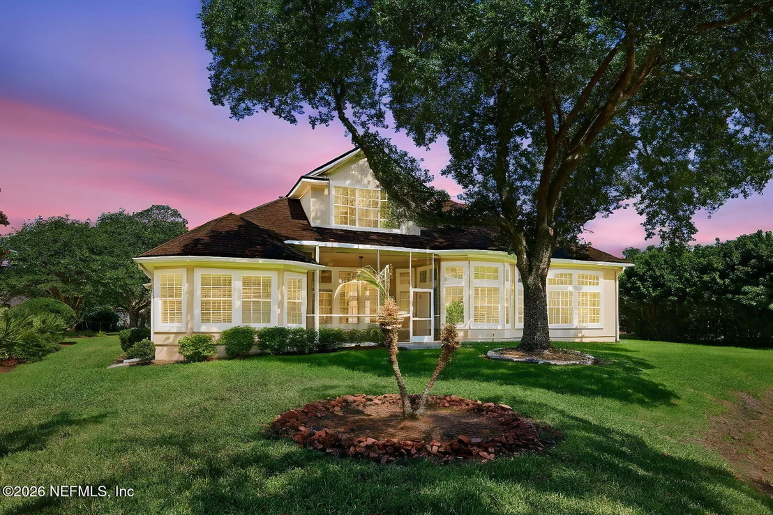 Photo of 7805 RITTENHOUSE Lane