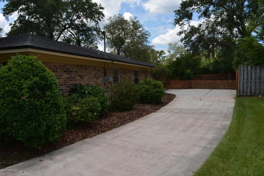 Photo of 3352 NOKOMIS Road