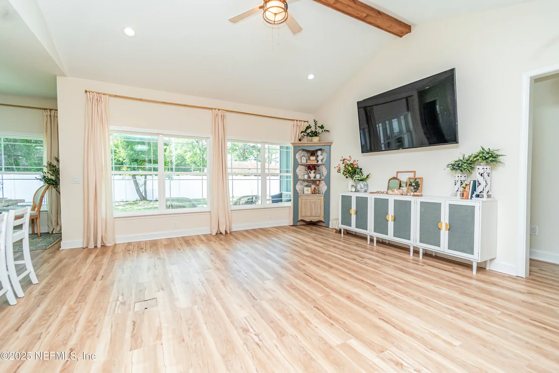 Photo of 4282 WOLFE Drive