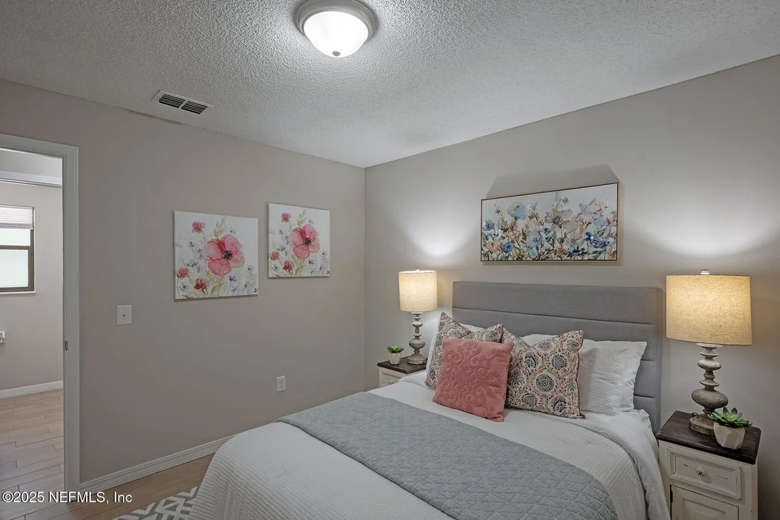 Photo of 2576 BOTTOMRIDGE Drive
