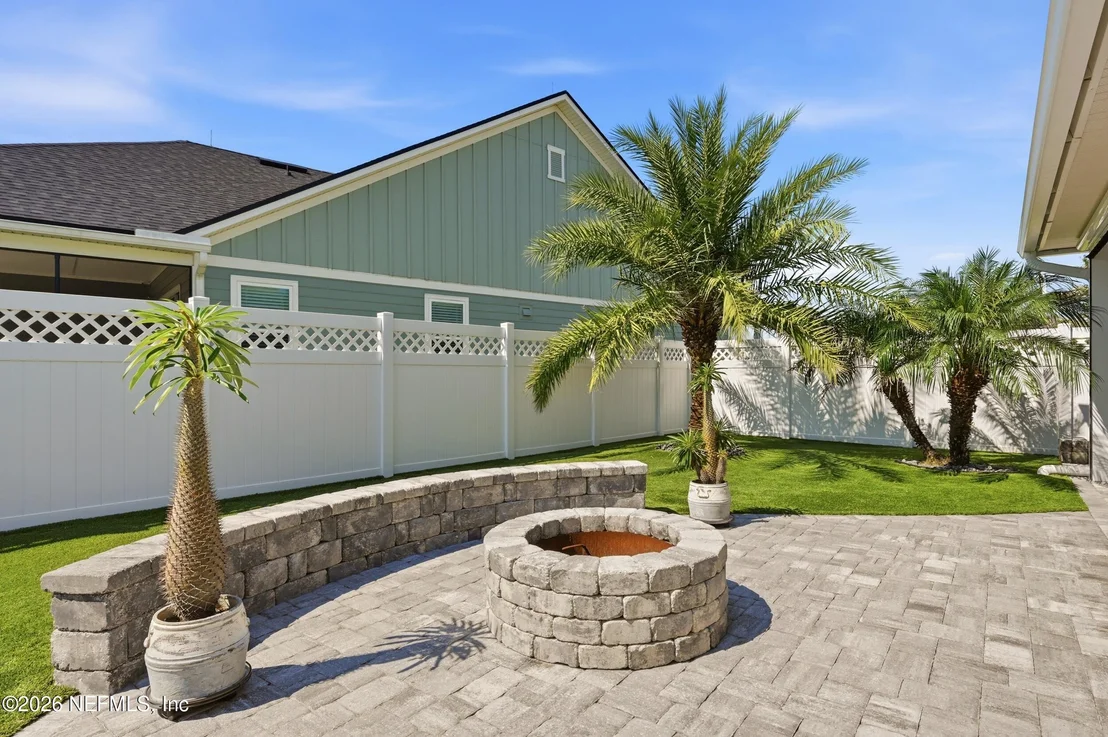Photo of 322 SILVERLEAF VILLAGE Drive