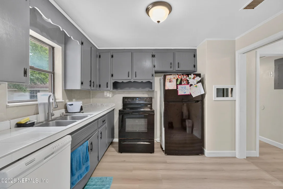 Photo of 2151 LARRY Drive