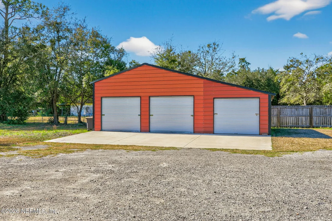 Photo of 8294 COLLINS Road