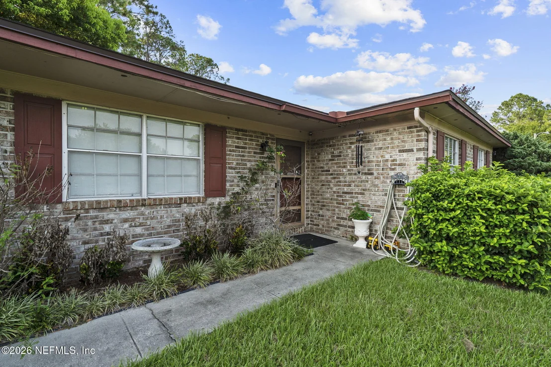 Photo of 286 EVERGREEN Lane