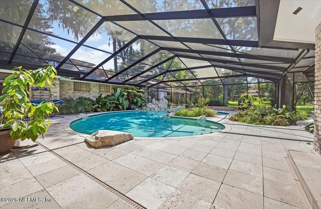 Photo of 3008 FOREST Circle
