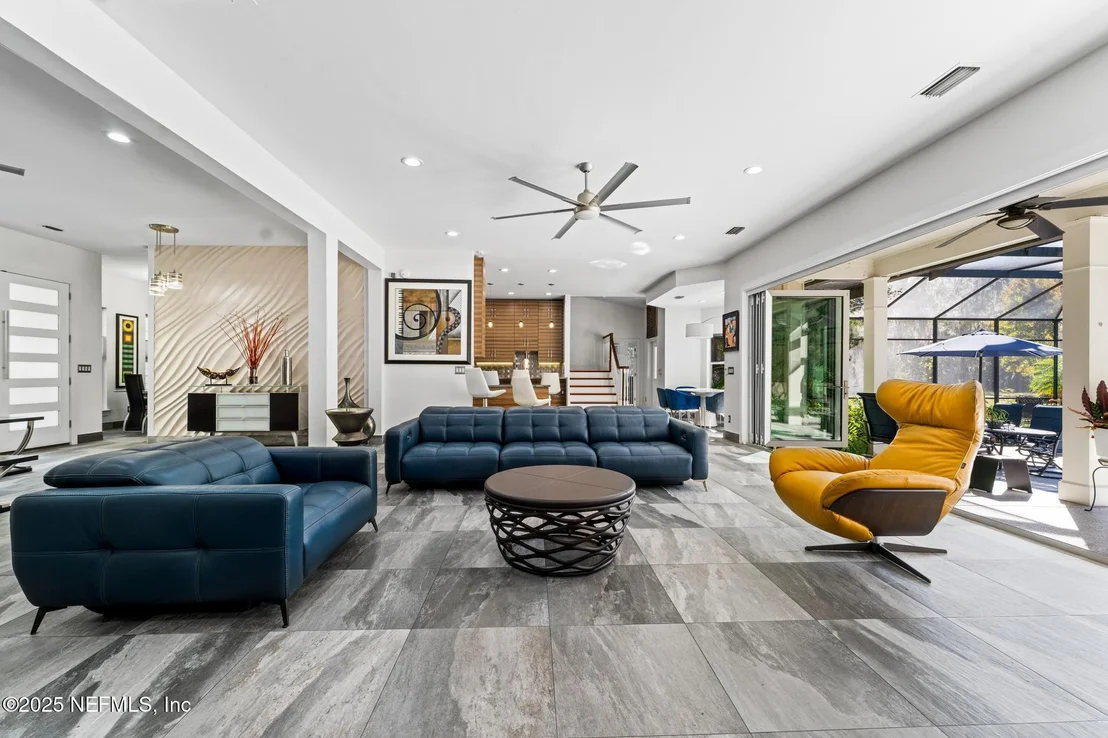 Photo of 3010 STARRATT Road