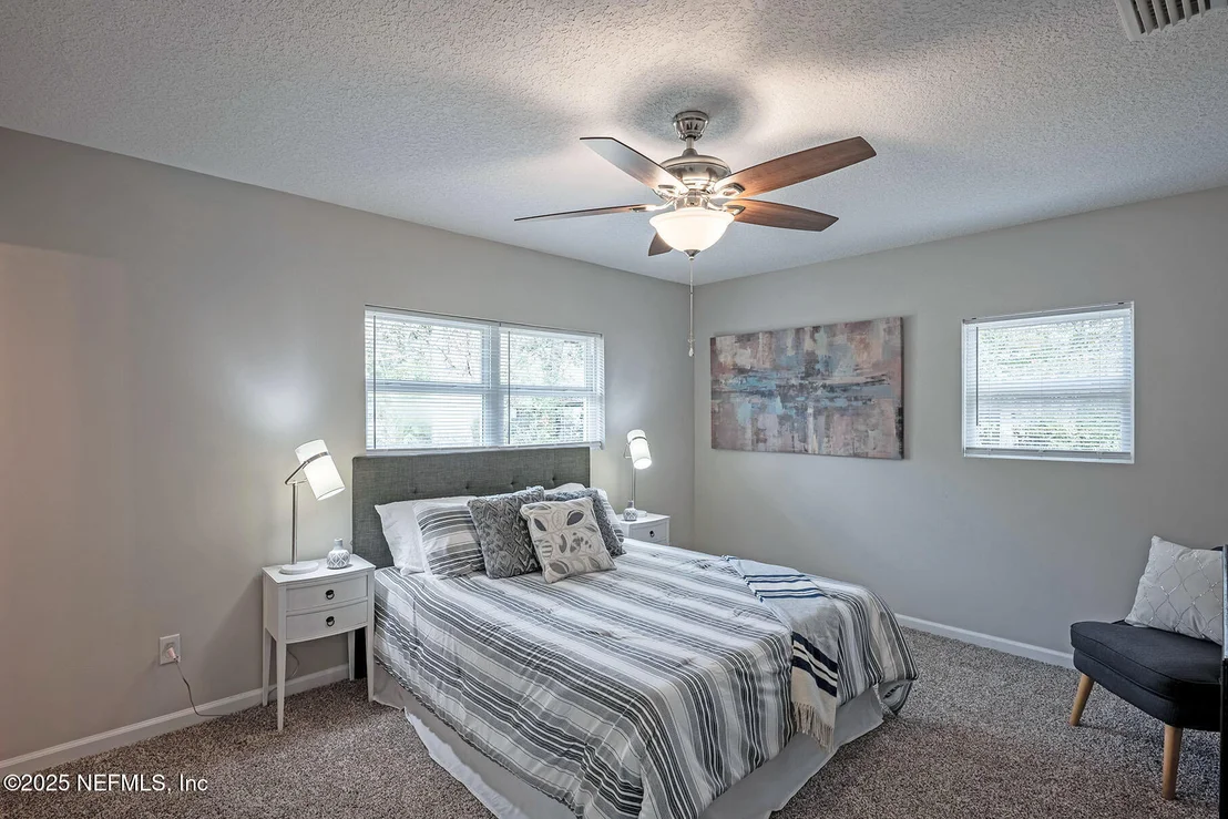 Photo of 10377 GRAYSON Street