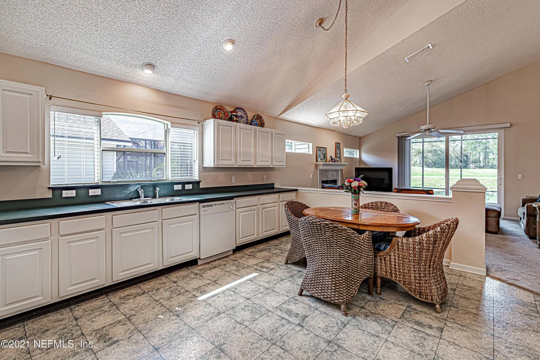 Photo of 1548 LINKSIDE Drive