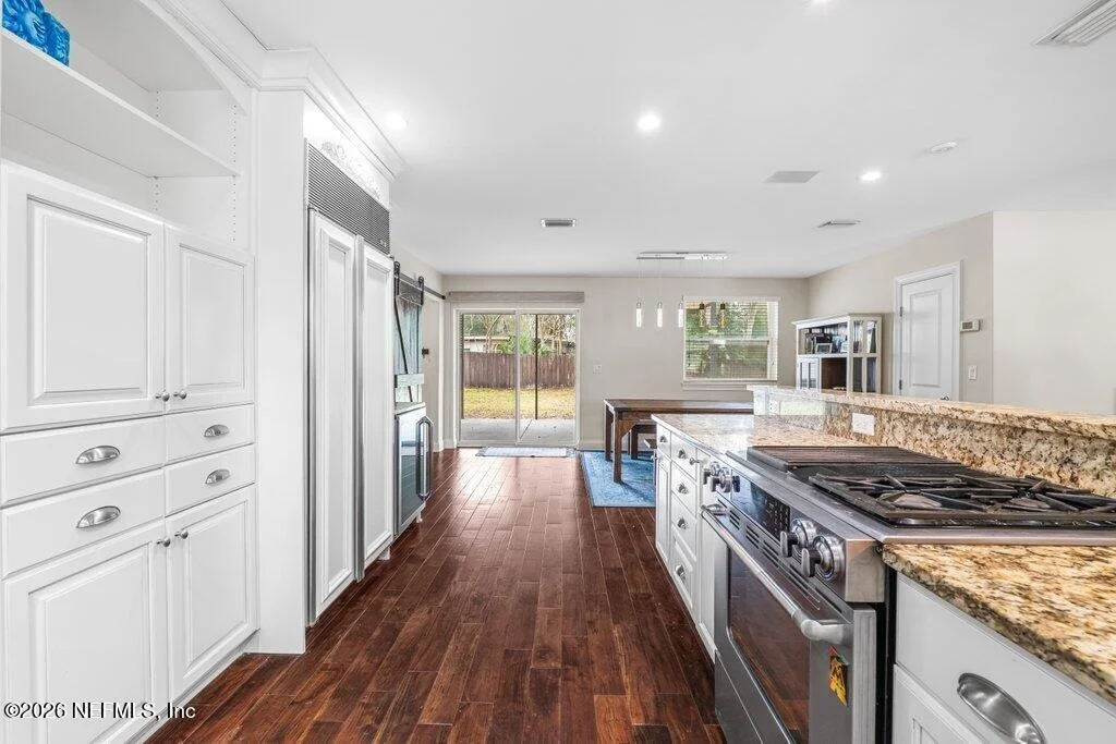 Photo of 5762 HESTON Road