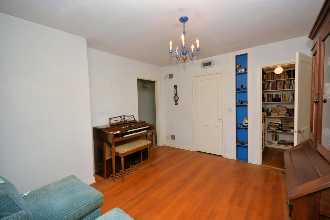 Photo of 3815 HARBOR Drive