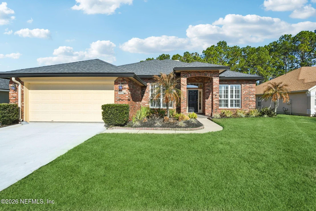 Photo of 145 LAKE RUN Boulevard
