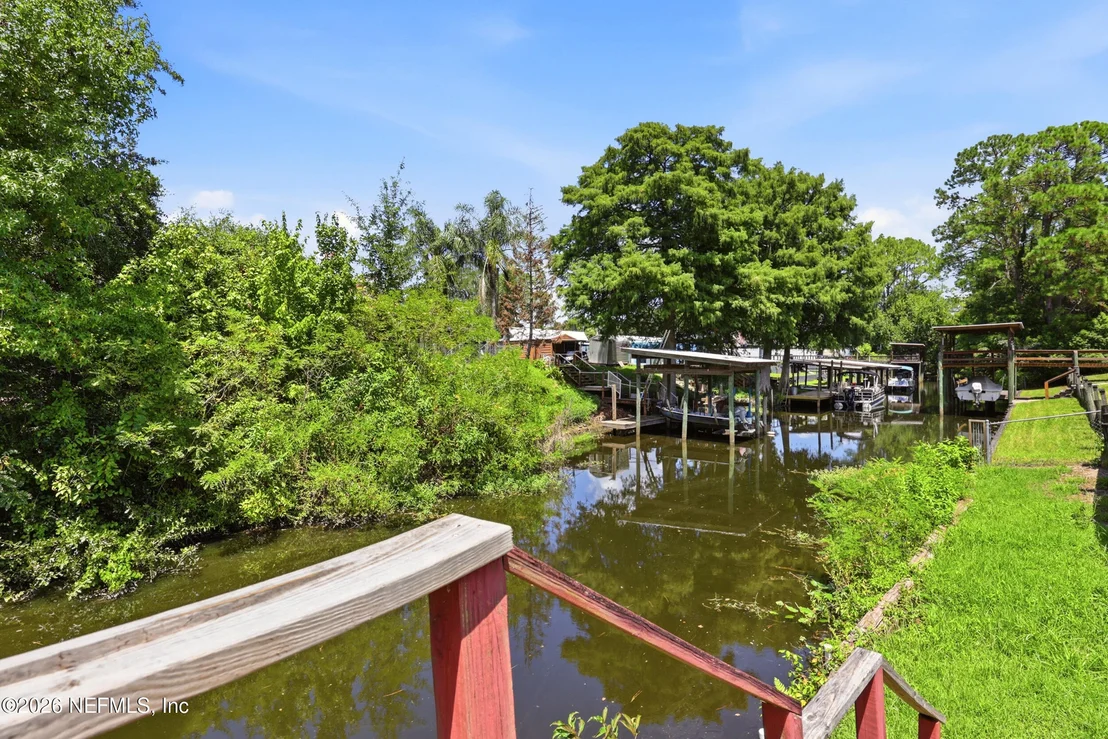 Photo of 113 WATERSIDE Avenue