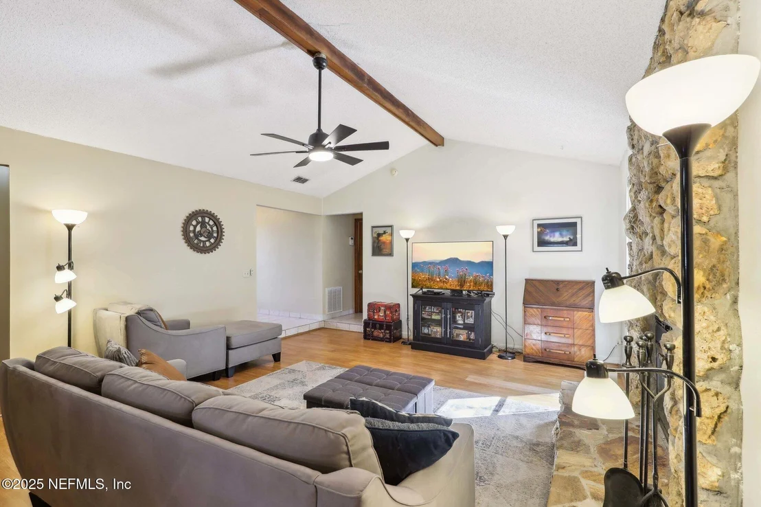 Photo of 10744 HEARTHSTONE Drive