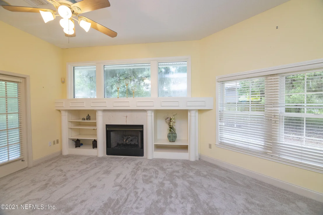 Photo of 705 WILKES Court