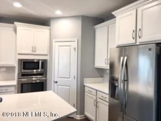 Photo of 382 BEALE Avenue