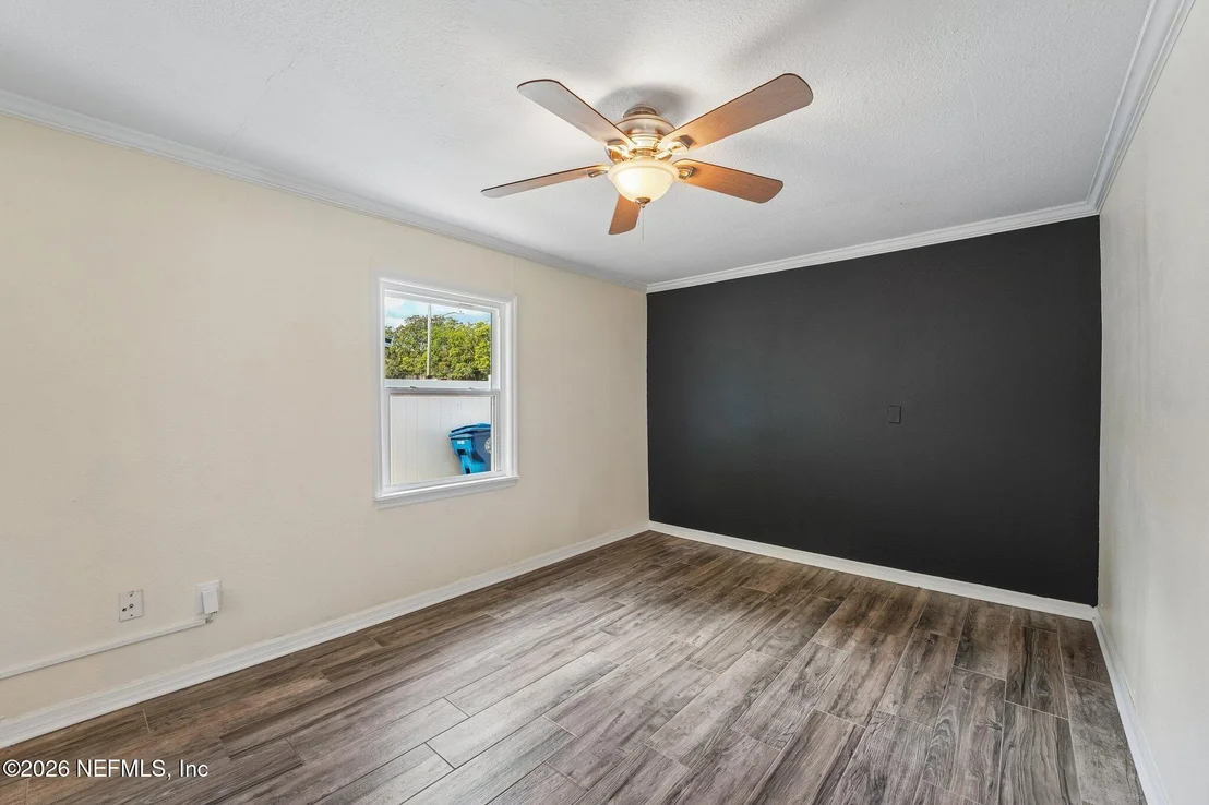 Photo of 317 PENMAN Road