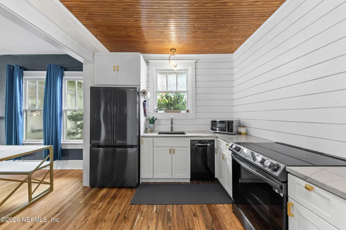 Photo of 61 ABBOTT Street