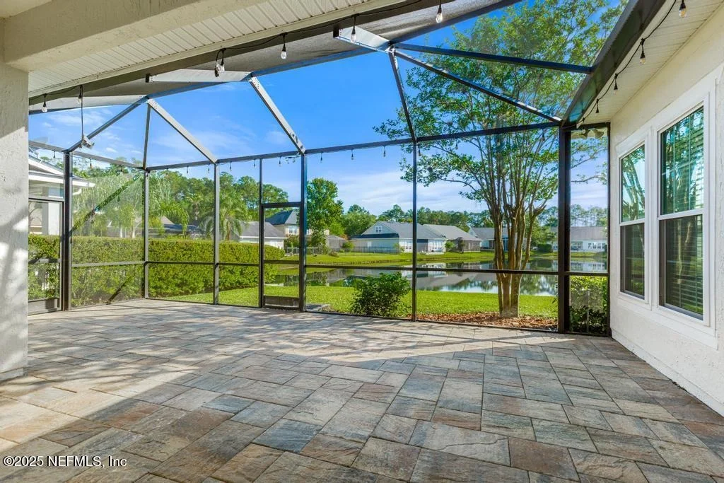 Photo of 902 EAGLE POINT Drive