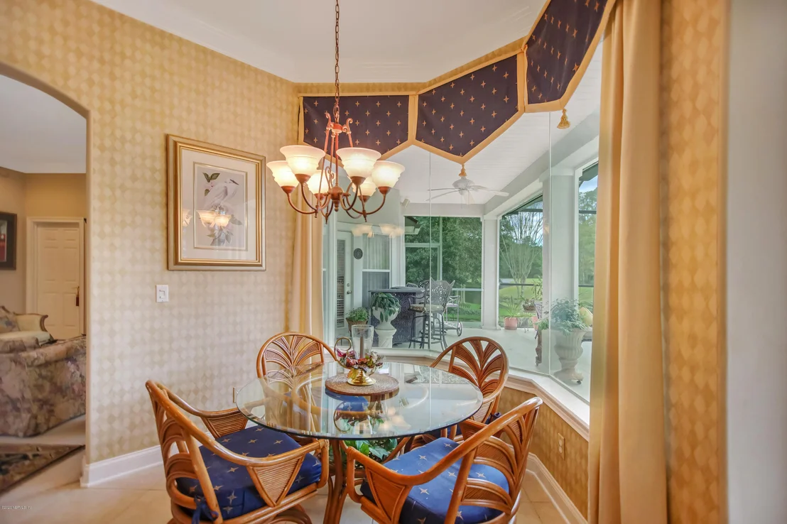 Photo of 261 PINEHURST POINTE Drive