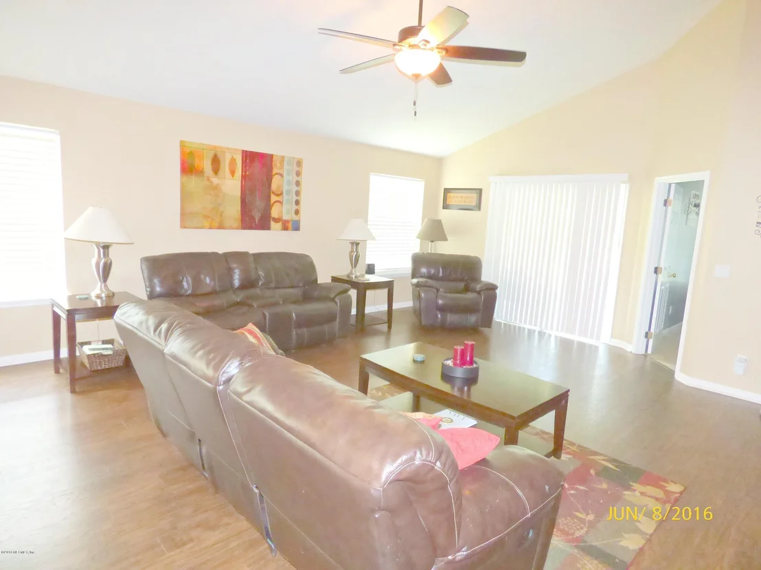 Photo of 14523 FALLING WATERS Drive
