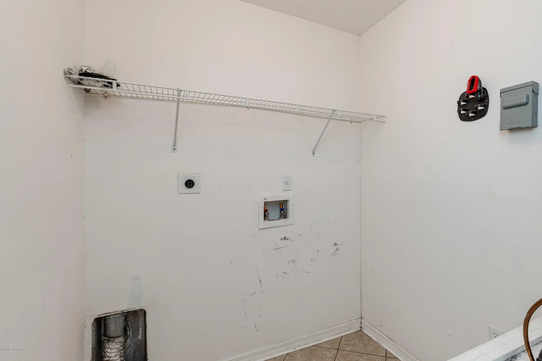 Photo of 4016 HALF MOON Circle