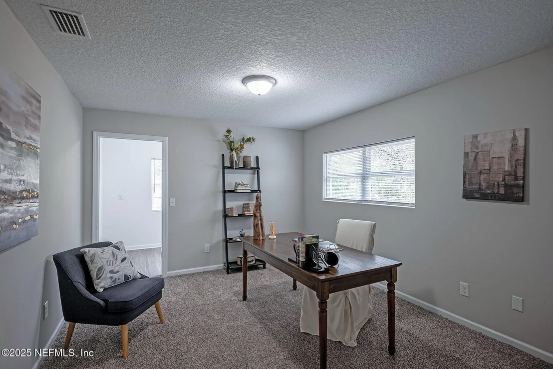 Photo of 10377 GRAYSON Street