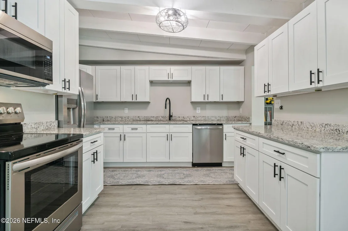 Photo of 13112 MANDARIN Road