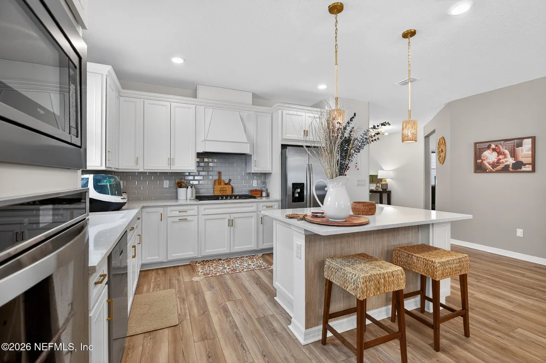 Photo of 357 MUHLY GRASS Street