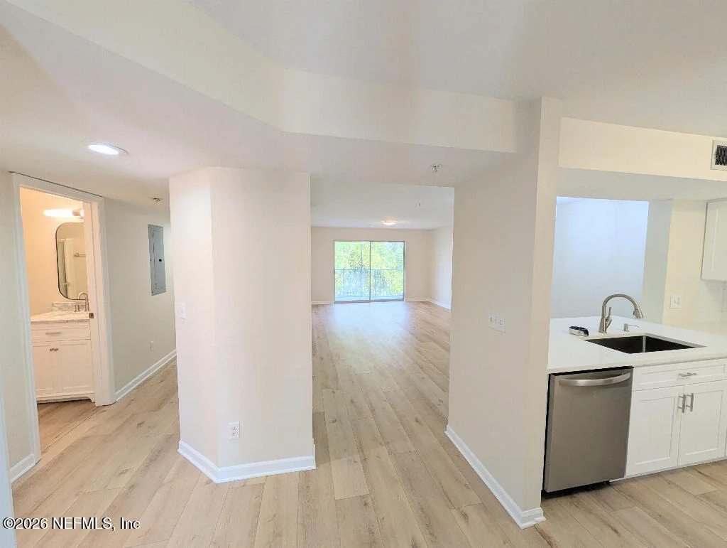 Photo of Unit G at 210 16TH Street