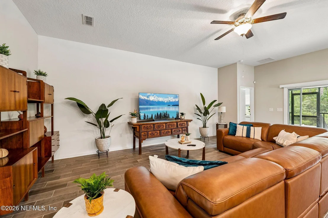 Photo of 3800 GREAT FALLS Loop
