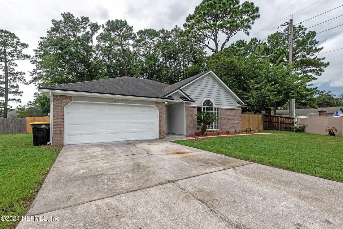 Photo of 6402 CHECKMATE Lane